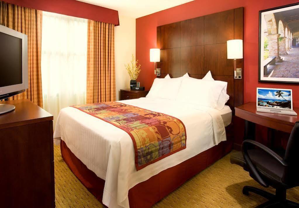 โซเนสตา อีเอส สวีท คาร์เมล เมาน์เทน แรนโช เบอร์นาร์โด Hotel ซานดิเอโก ภายนอก รูปภาพ